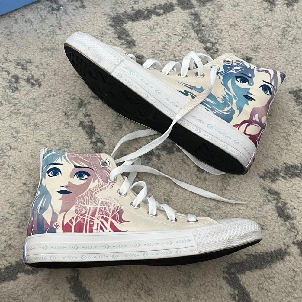 Women's Frozen 2 high tops